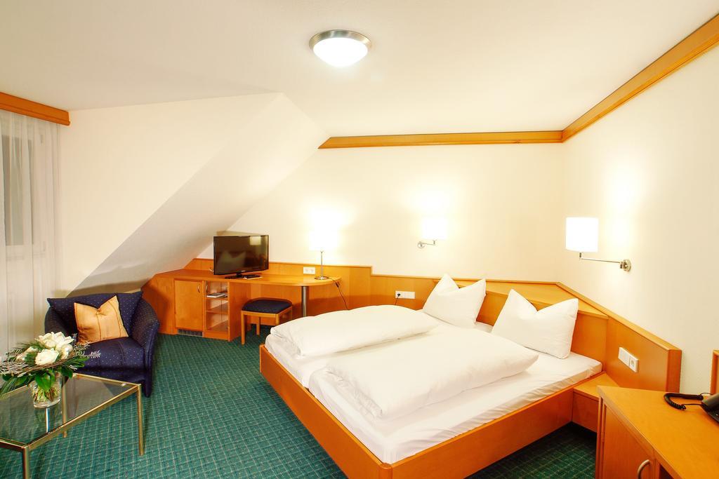 Hotel Winzerstube Ihringen Δωμάτιο φωτογραφία