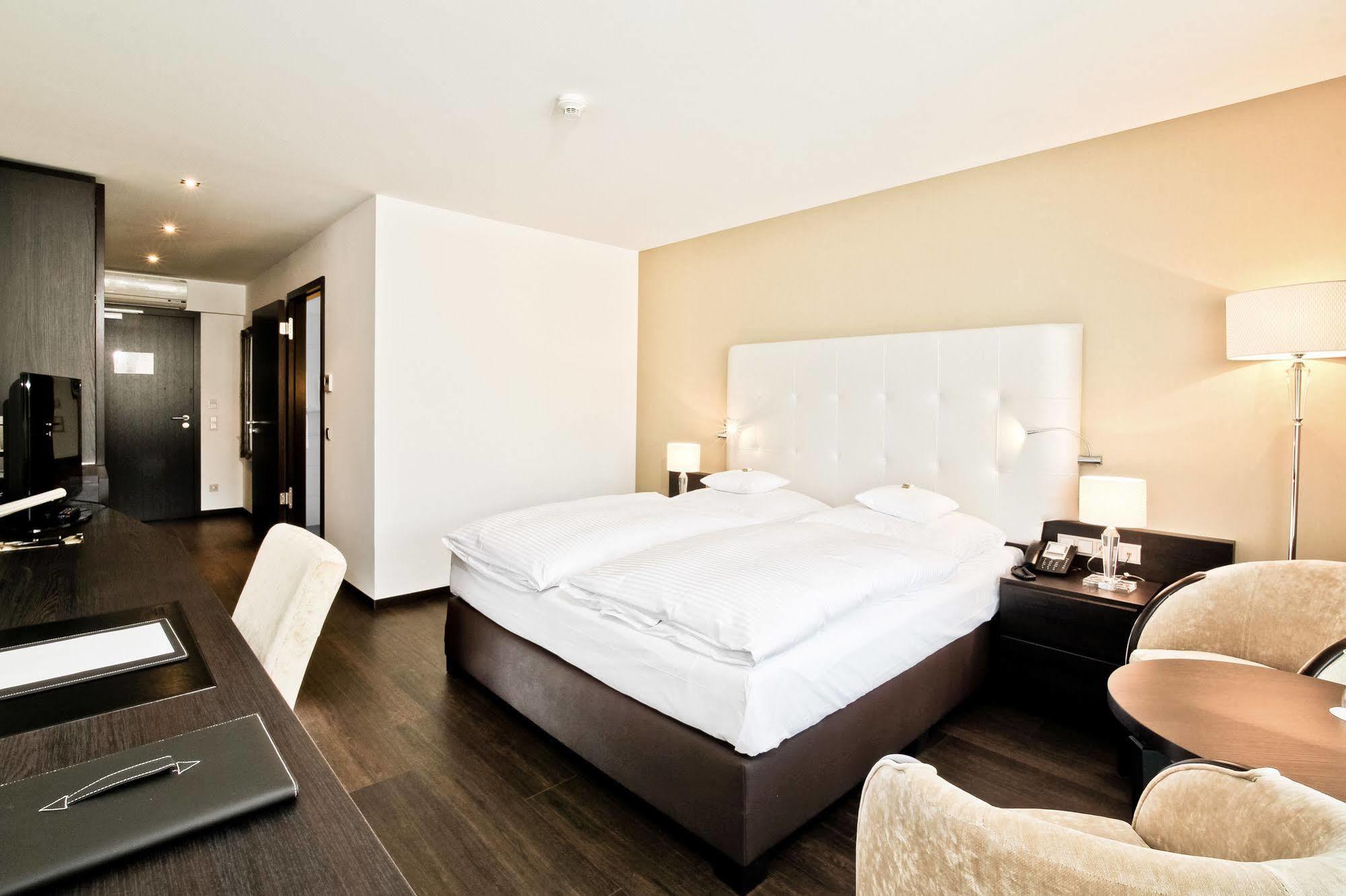 Hotel Winzerstube Ihringen Εξωτερικό φωτογραφία